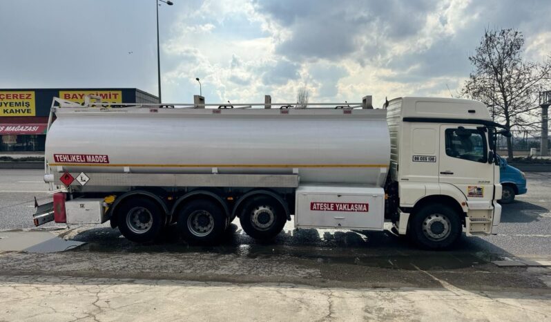 Mercedes-Benz Axor 3229 Tanker – 2012 model dolu