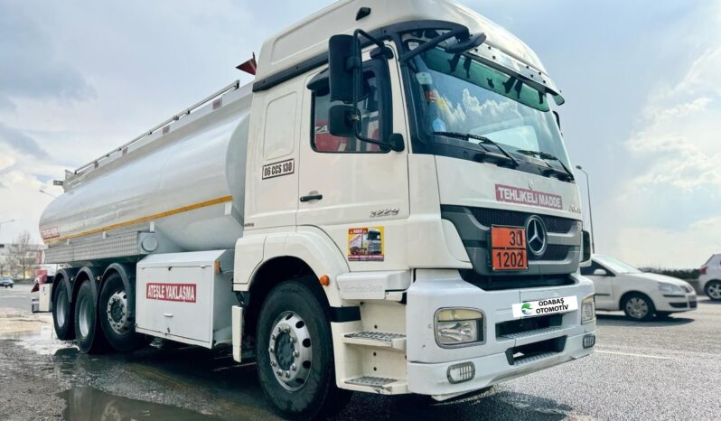 Mercedes-Benz Axor 3229 Tanker – 2012 model dolu